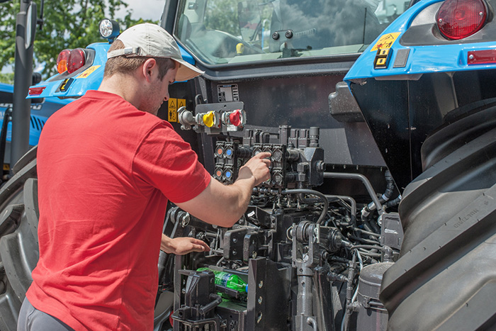 Chinas Plastic Machinery